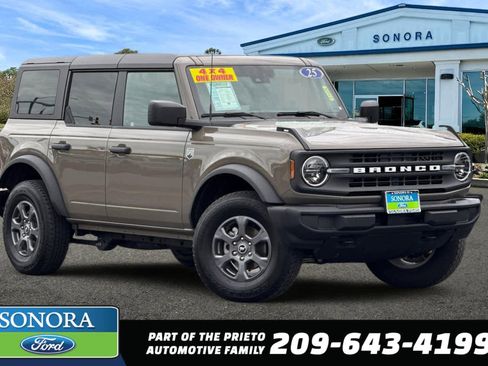 Used 2025 Ford Bronco Big Bend AWD/4WD image 1