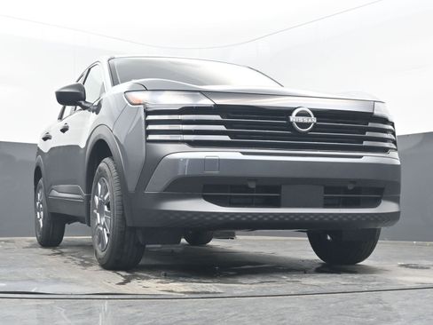 New 2026 Nissan Kicks S image 22