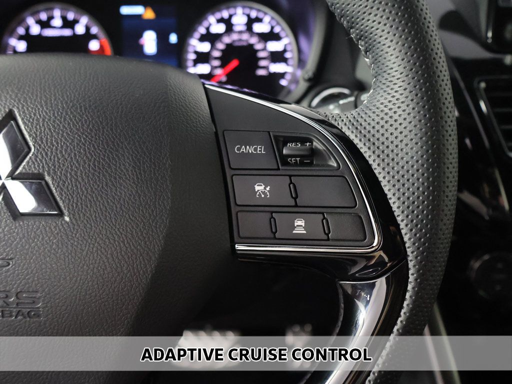Used 2026 Mitsubishi Eclipse Cross AWD image 3