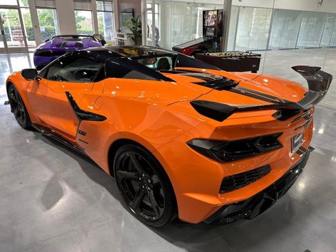 Used 2023 Chevrolet Corvette Z06 w/ Z07 Performance Package RWD image 54