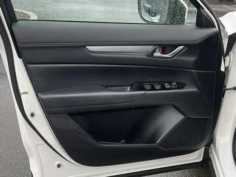 Used 2019 MAZDA CX-5 Touring image 9