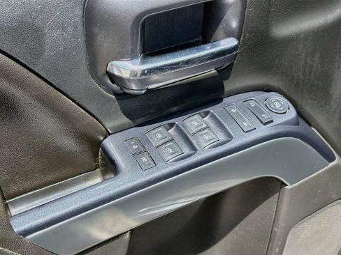 Used 2017 Chevrolet Silverado 1500 LT w/ All Star Edition AWD/4WD image 18