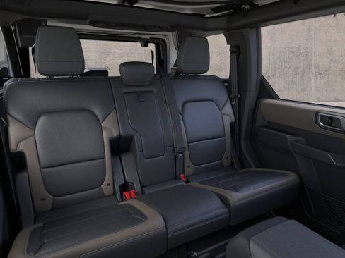 New 2026 Ford Bronco Big Bend w/ Black Diamond Package AWD/4WD image 11