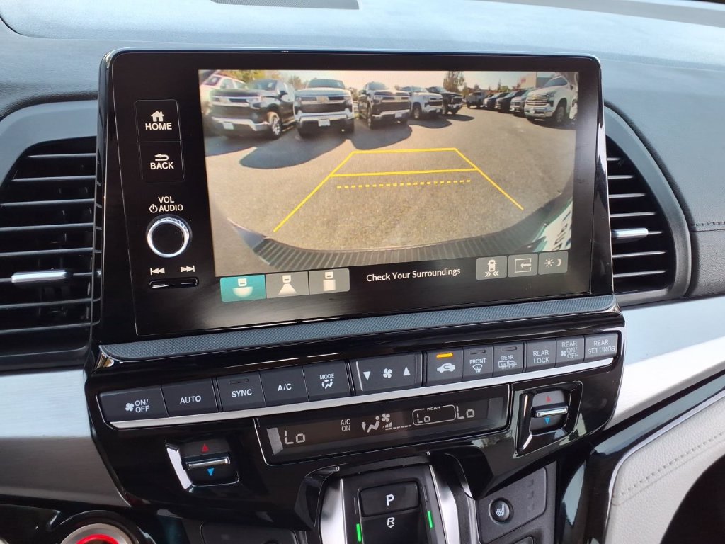 Used 2025 Honda Odyssey Touring image 28
