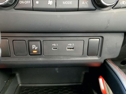 Used 2023 Nissan Frontier PRO-4X w/ Technology Package AWD/4WD image 36