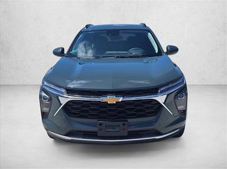 Used 2025 Chevrolet Trax LT FWD video 2