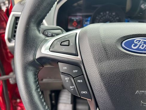 Certified 2023 Ford Edge SEL AWD/4WD image 16