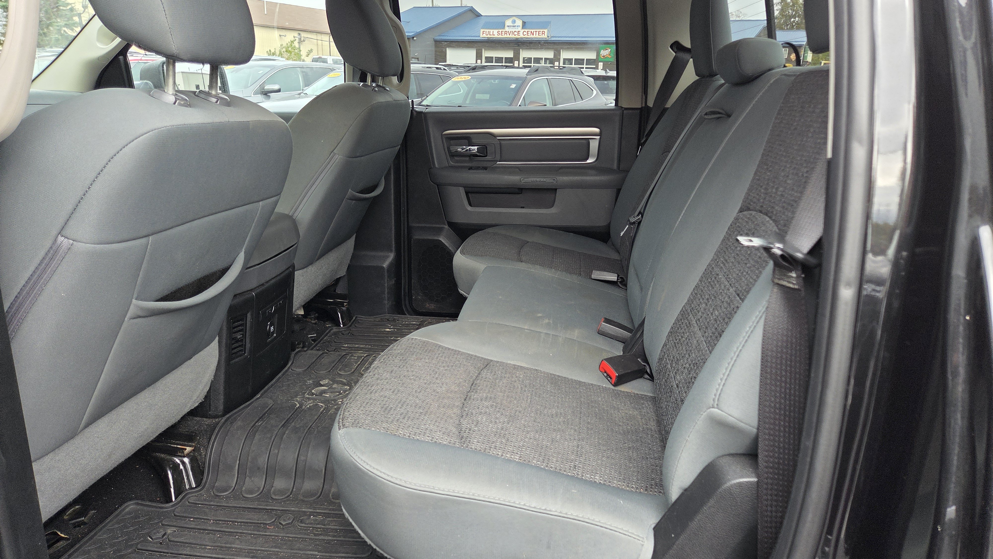Used 2018 RAM 1500 Big Horn AWD/4WD image 11