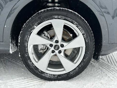 New 2025 Audi Q5 Premium Plus image 9