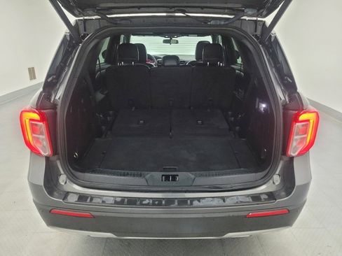 Used 2020 Ford Explorer XLT w/ Equipment Group 202A image 29