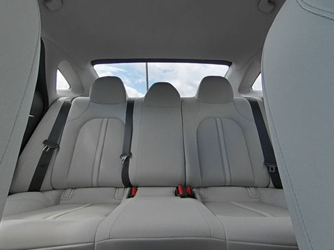 Used 2025 Hyundai Sonata SE FWD image 31