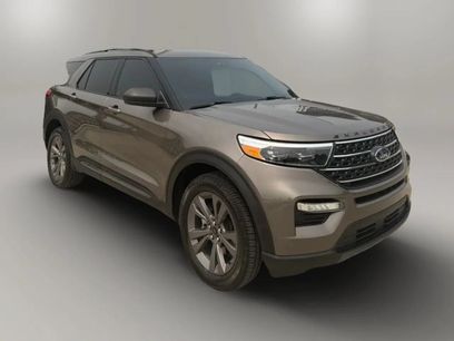 Used 2021 Ford Explorer XLT w/ Equipment Group 202A