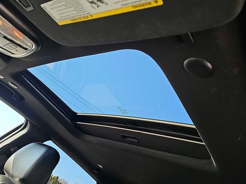 Used 2020 Jeep Grand Cherokee Altitude image 15