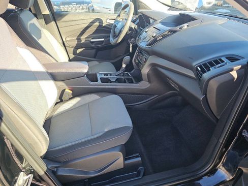 Used 2017 Ford Escape SE w/ SE Cold Weather Package image 26