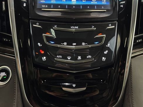 Used 2019 Cadillac Escalade Platinum AWD/4WD image 20