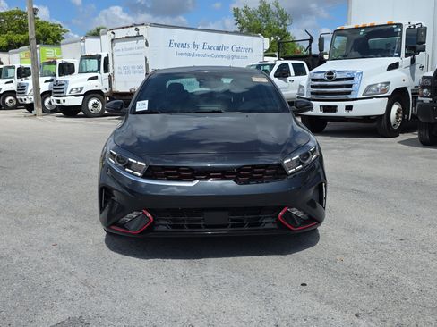 Used 2024 Kia Forte GT-Line image 12