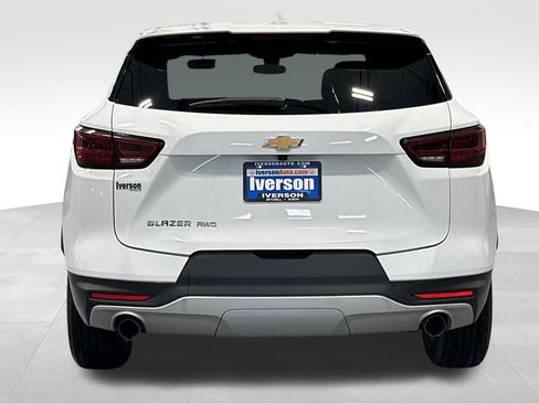Used 2025 Chevrolet Blazer LT image 6