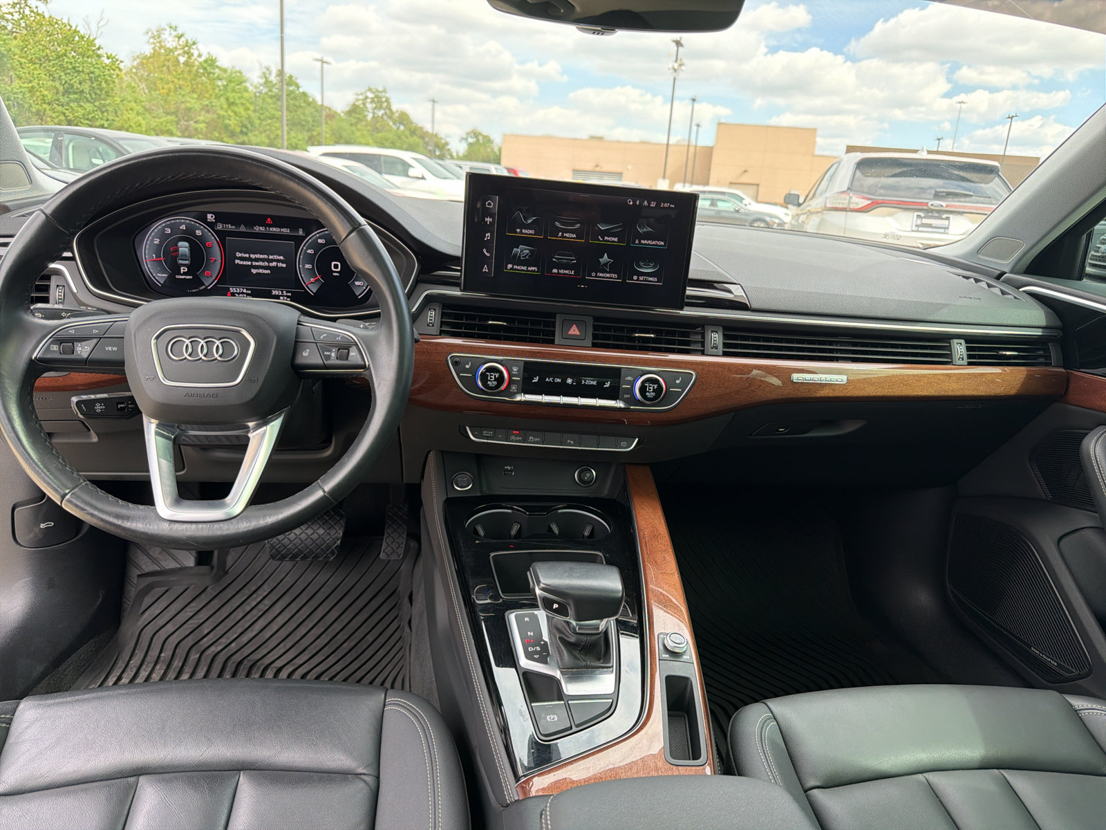 Used 2022 Audi A4 2.0T Premium Plus AWD/4WD image 27