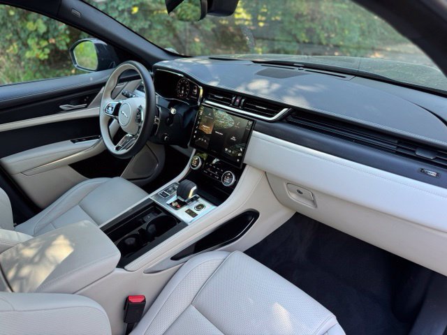 New 2026 Jaguar F-PACE R-Dynamic S AWD/4WD image 19