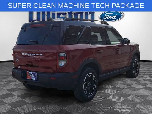 Used 2025 Ford Bronco Sport Outer Banks w/ Outer Banks Tech Package+ AWD/4WD image 4