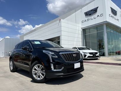 Certified 2023 Cadillac XT5 Luxury w/ LPO, Floor Liner Package