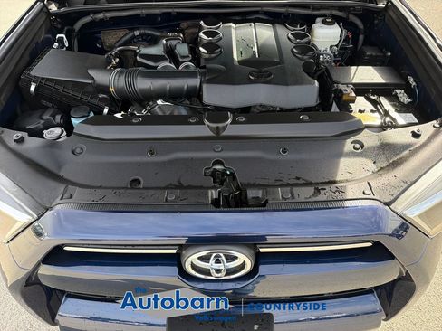 Used 2023 Toyota 4Runner SR5 Premium w/ Moonroof Package AWD/4WD image 30