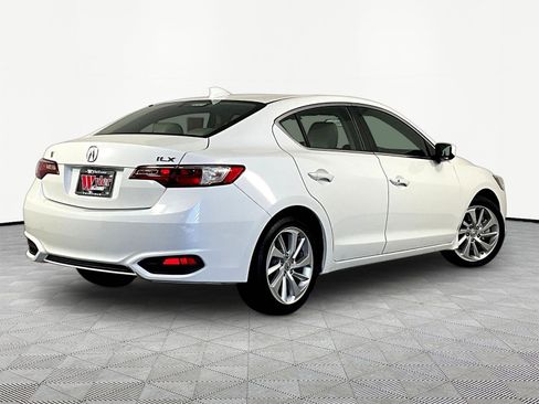 Certified 2017 Acura ILX FWD image 6