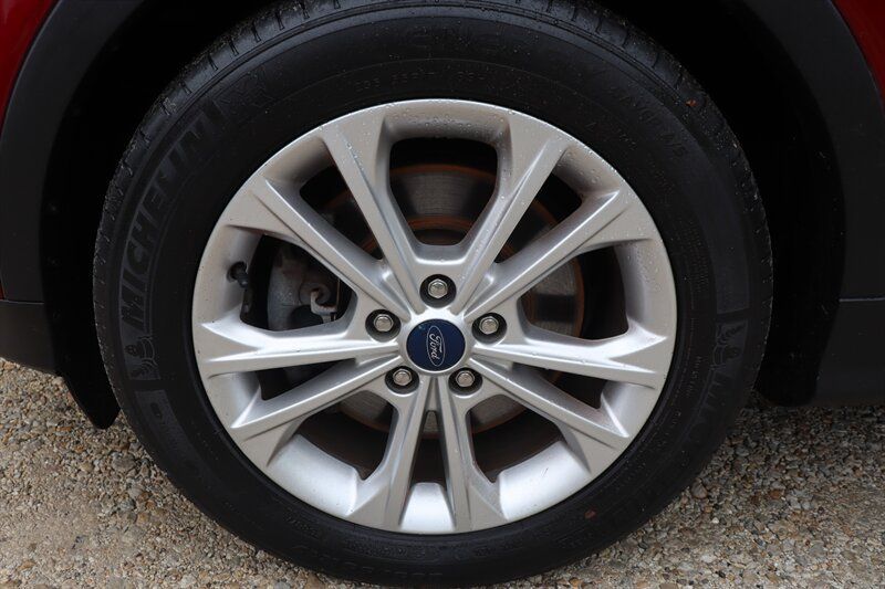 Used 2019 Ford Escape SE AWD/4WD image 28