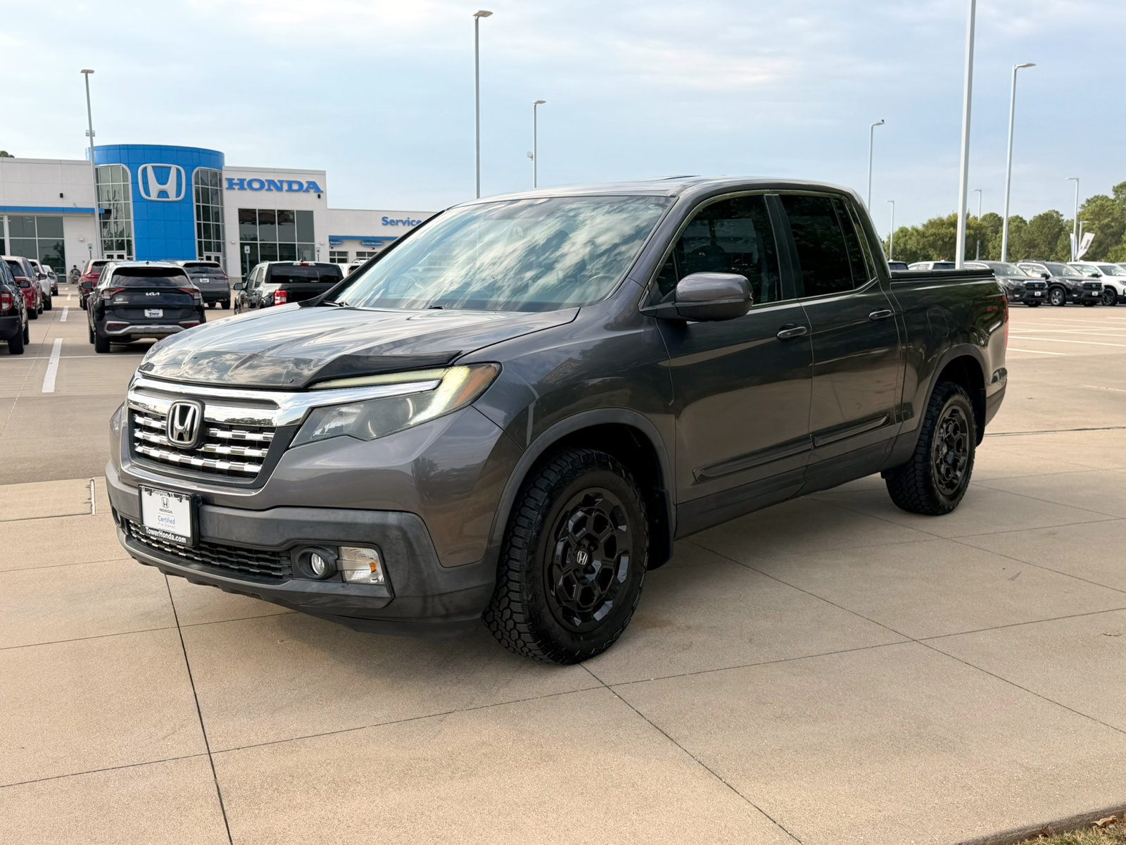 Certified 2019 Honda Ridgeline RTL-T image 3
