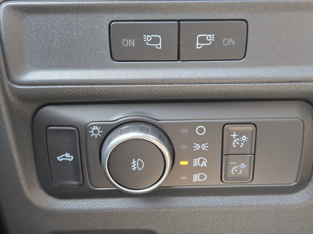 Used 2022 Ford F150 XL w/ STX Black Appearance Package RWD image 22
