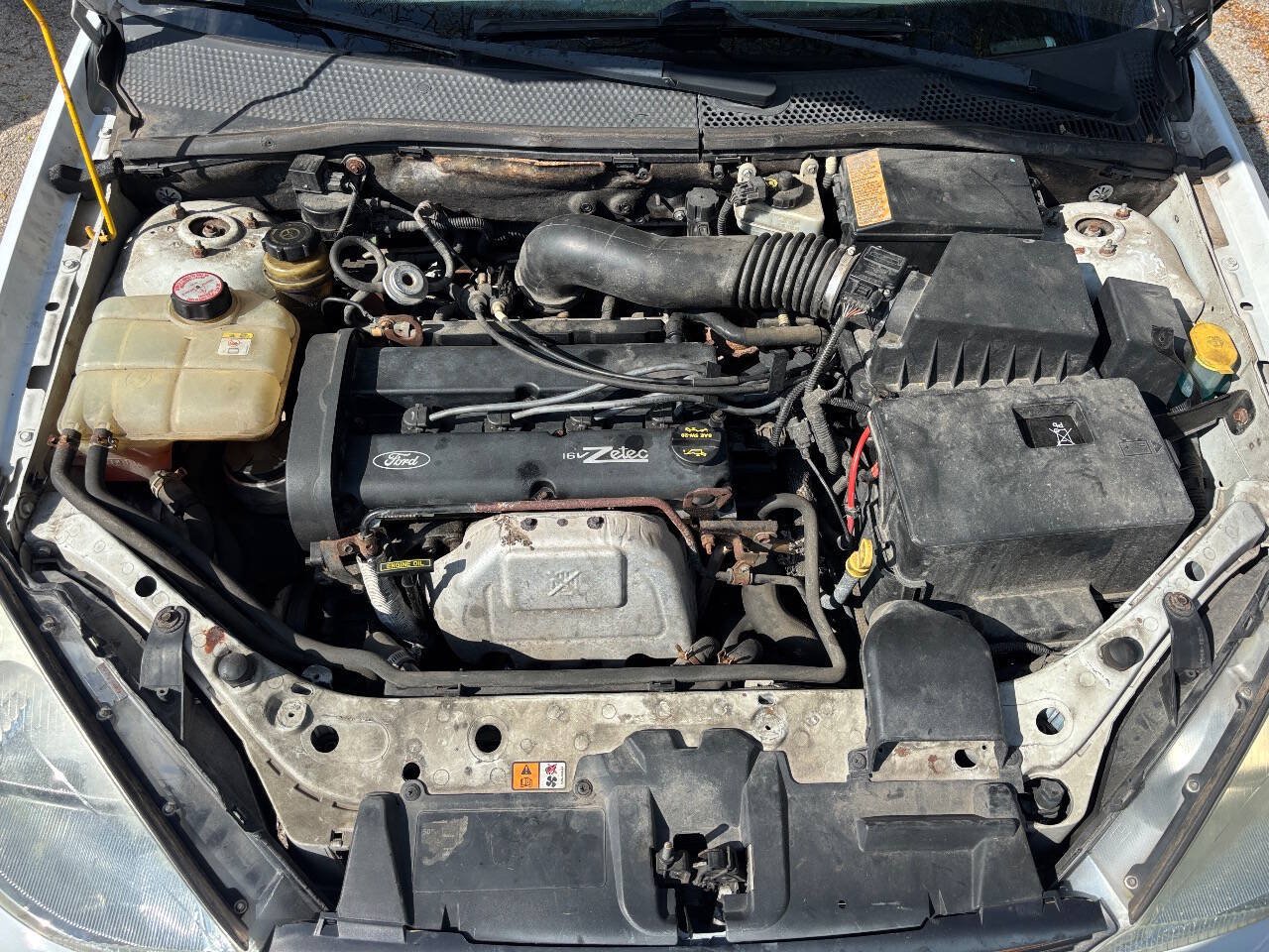 Used 2002 Ford Focus SE FWD image 17