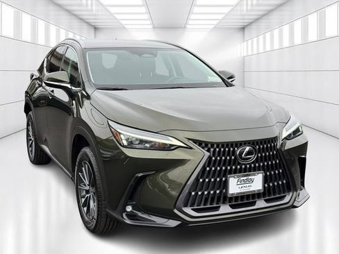 Certified 2022 Lexus NX 250 AWD image 3