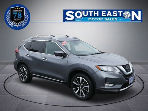 Used 2020 Nissan Rogue SL w/ Premium Package image 2