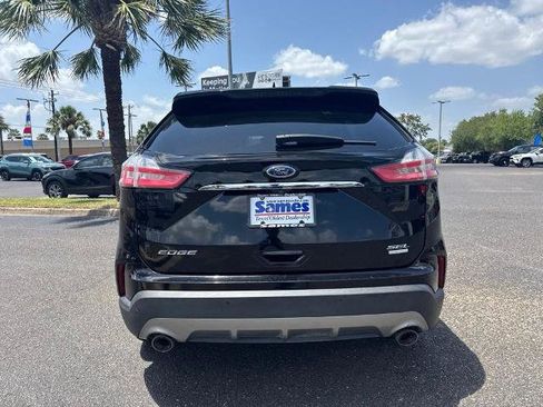 Certified 2019 Ford Edge SEL FWD image 4