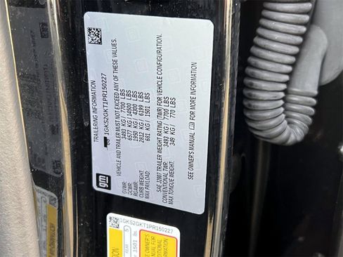 Used 2023 GMC Yukon XL SLT image 22