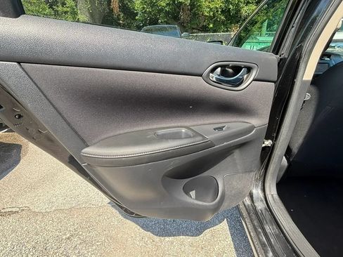 Used 2019 Nissan Sentra S FWD image 12