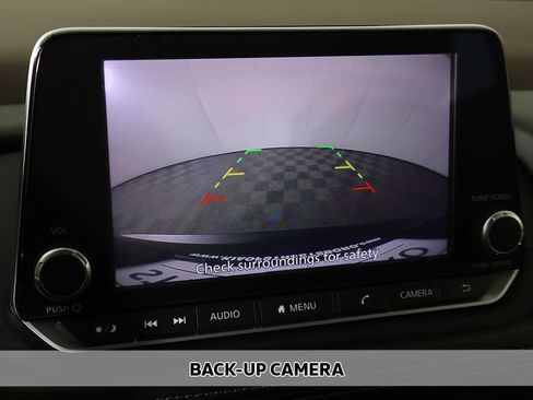 Used 2023 Nissan Rogue SV FWD image 5