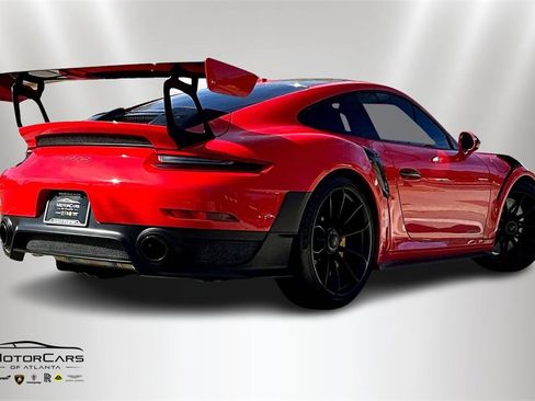 Used 2018 Porsche 911 GT2 RS image 13