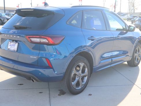 Used 2023 Ford Escape ST-Line Select w/ Tech Pack #2 image 5