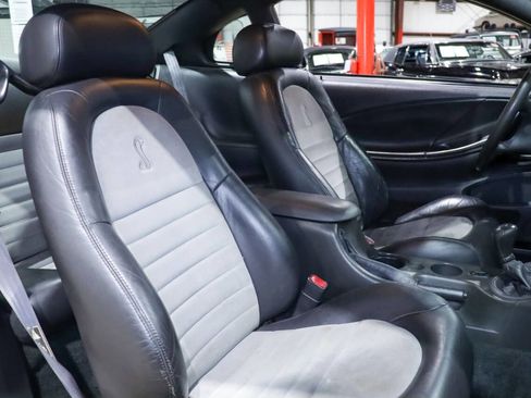 Used 2001 Ford Mustang Cobra image 40