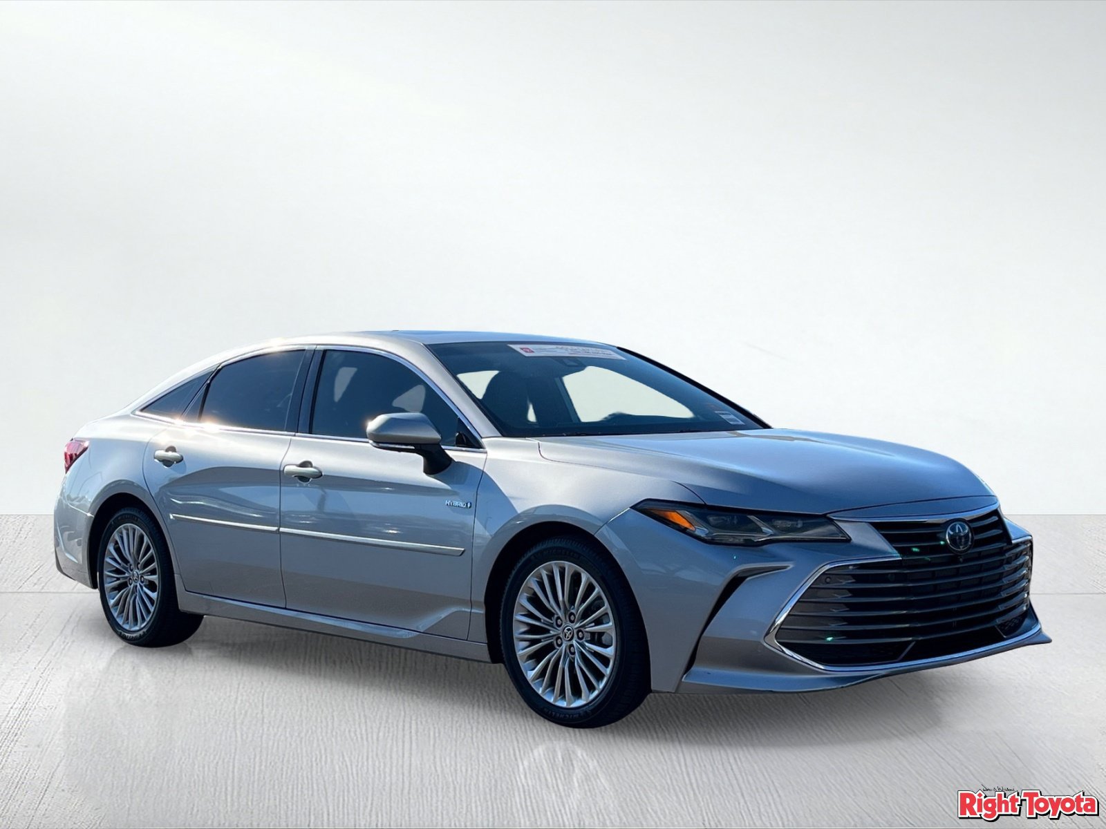 Certified 2020 Toyota Avalon Limited w/ Advanced Safety Package FWD image 8