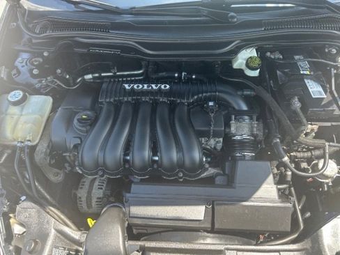 Used 2009 Volvo S40 2.4i image 10