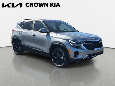 New 2026 Kia Seltos EX FWD image 3