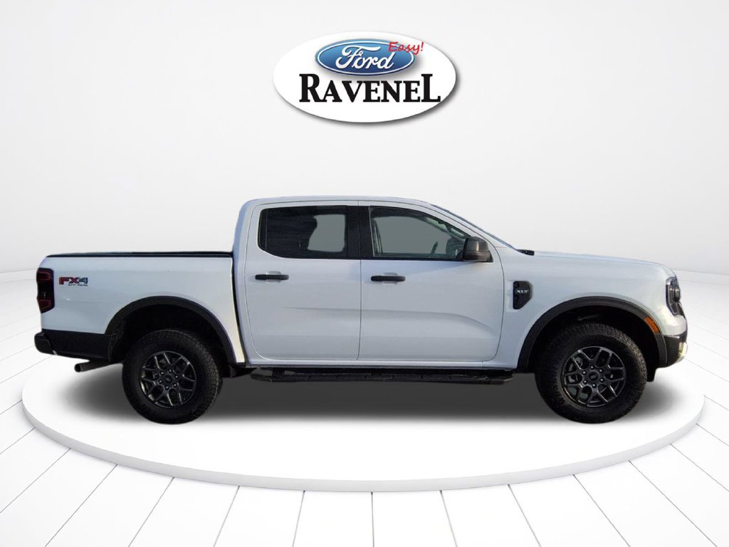 Used 2025 Ford Ranger XLT w/ FX4 Off-Road Package AWD/4WD image 3