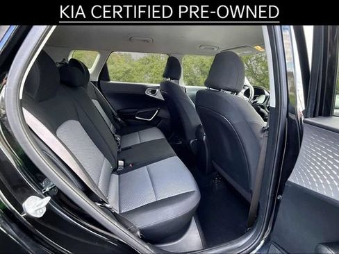 Certified 2023 Kia Soul LX w/ LX Technology Package FWD image 25