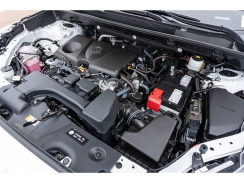 Certified 2025 Toyota RAV4 XLE image 29