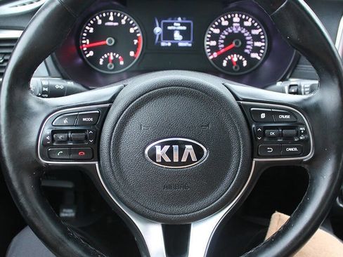 Used 2018 Kia Optima EX w/ Premium Package image 25