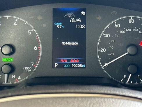 Used 2023 Toyota Corolla SE w/ Carpet Mat Package (TMS) FWD image 26