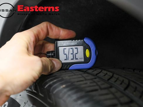 Used 2024 Nissan Pathfinder SL w/ SL Premium Package image 28