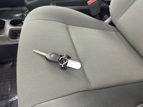 Used 2020 Nissan NV200 SV w/ Back Door Glass Package image 26